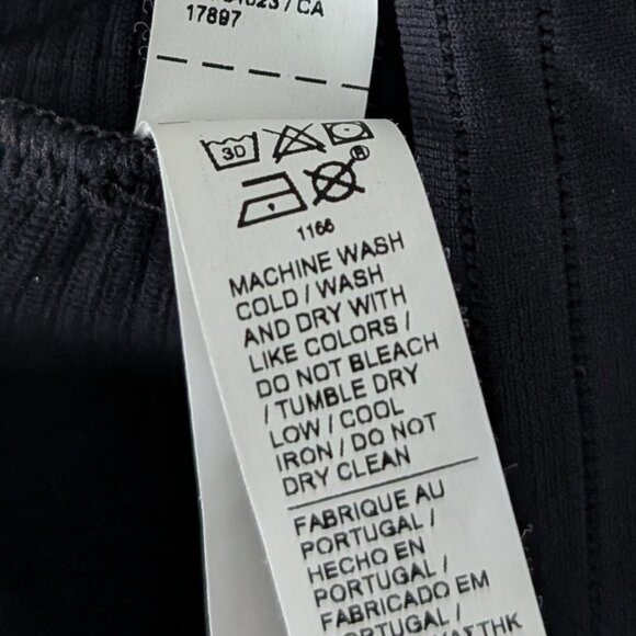 Athleta Flurry Blizzard Seamless Turtleneck, Black, Small - Picture 9 of 9